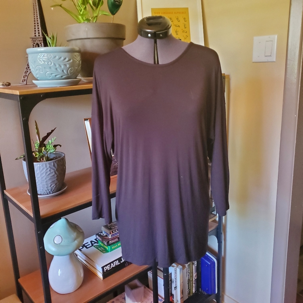 bobi Black V-Back Top